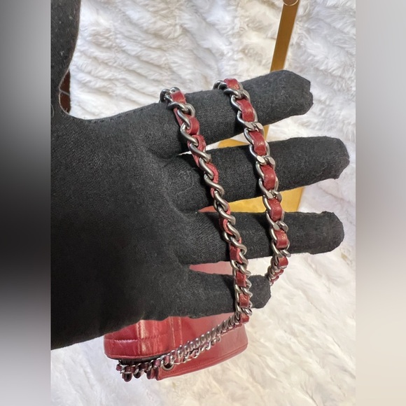 CHANEL Burgundy Square Quilt Accordion Flap Bag-63111012 - Picture 10 of 11